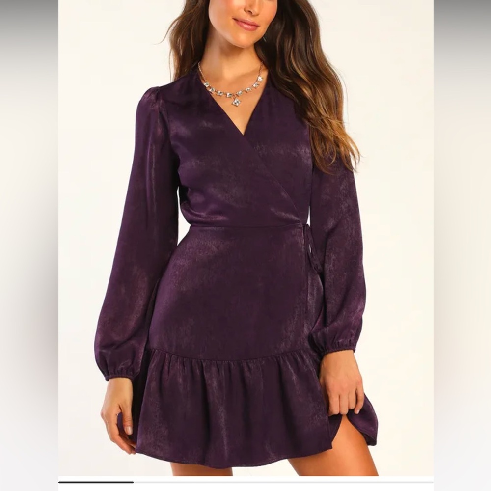 So Splendid Dark Purple Satin Long Sleeve Wrap Dress